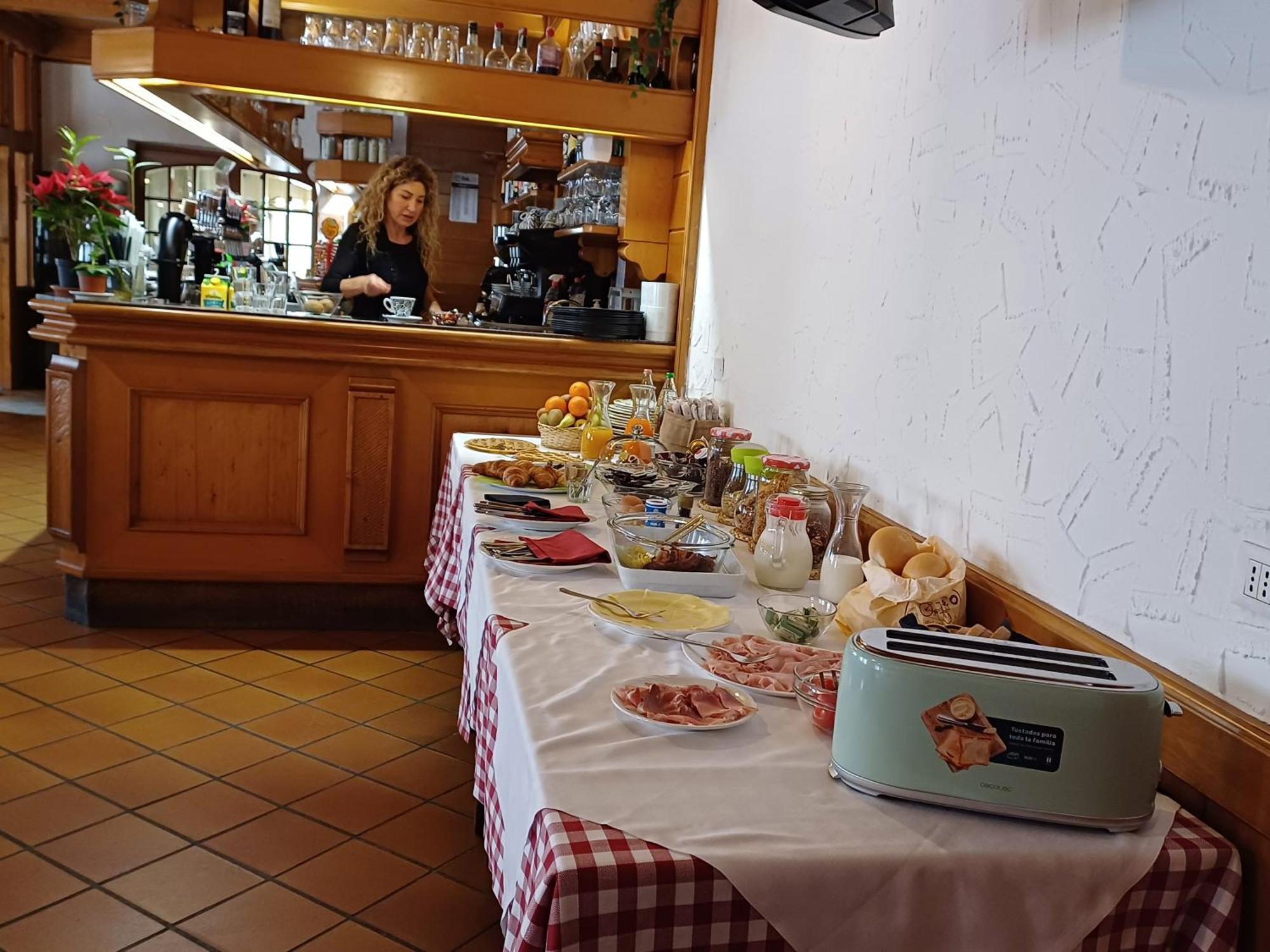 Hotel Dalla Mena 2*